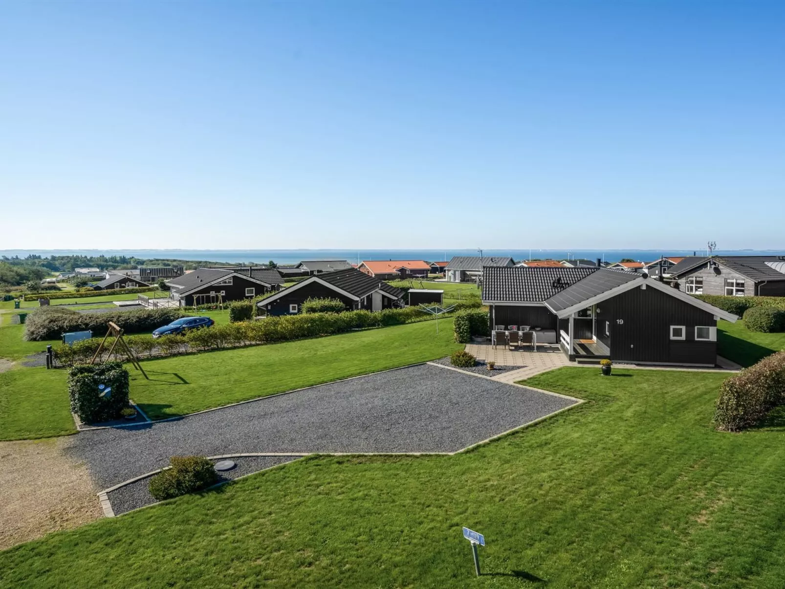 "Brynjolf" - 350m to the fjord-Outside