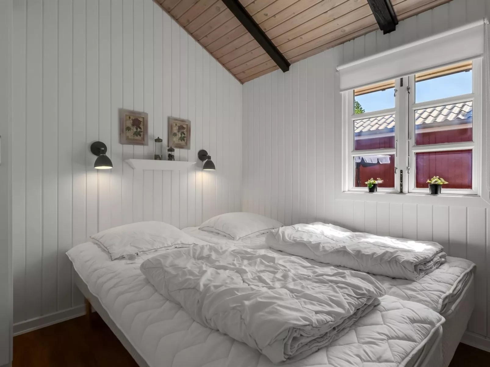 "Andon" - 2.7km from the sea-Dedans