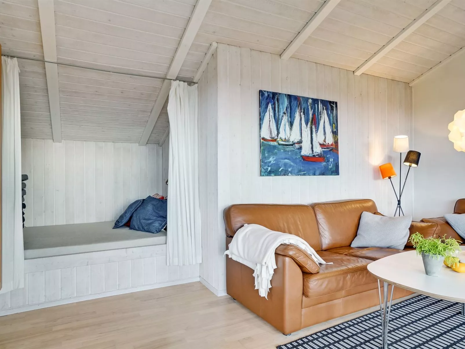 "Lien" - 160m from the sea-Inside