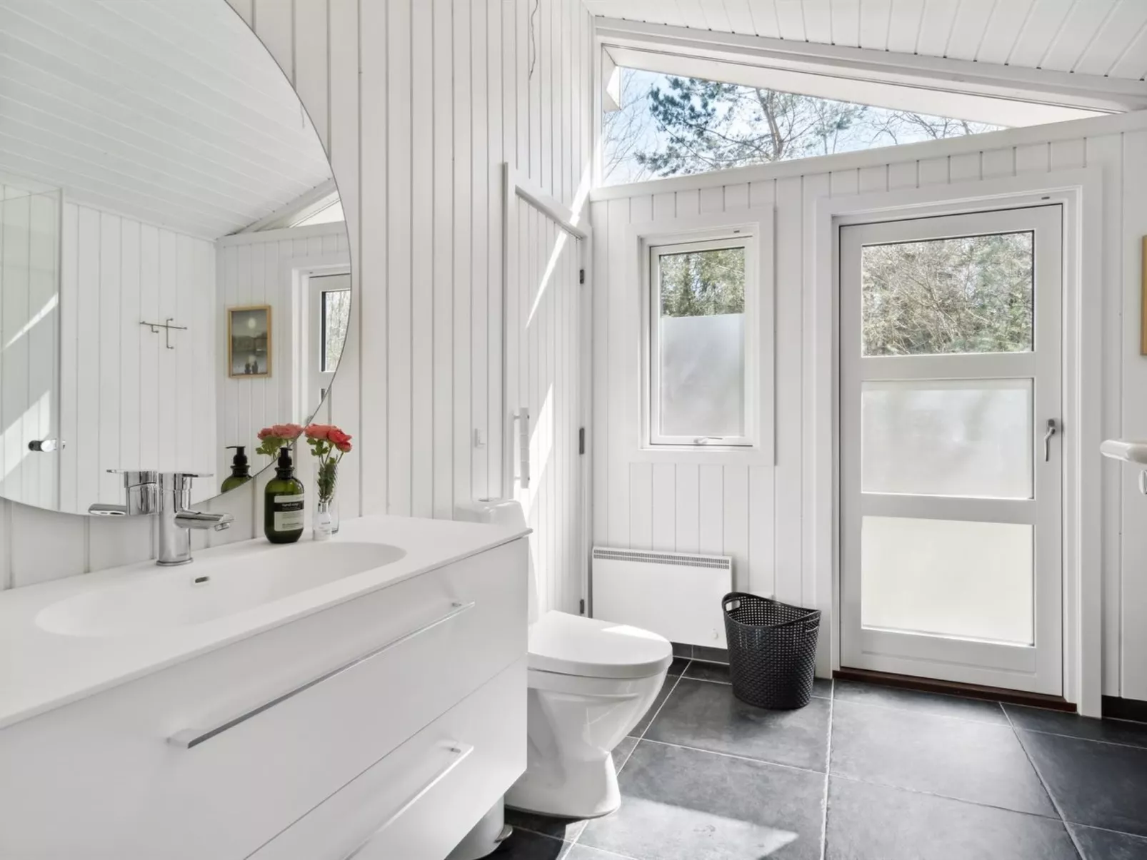 "Nicklas" - 2km from the sea-Inside