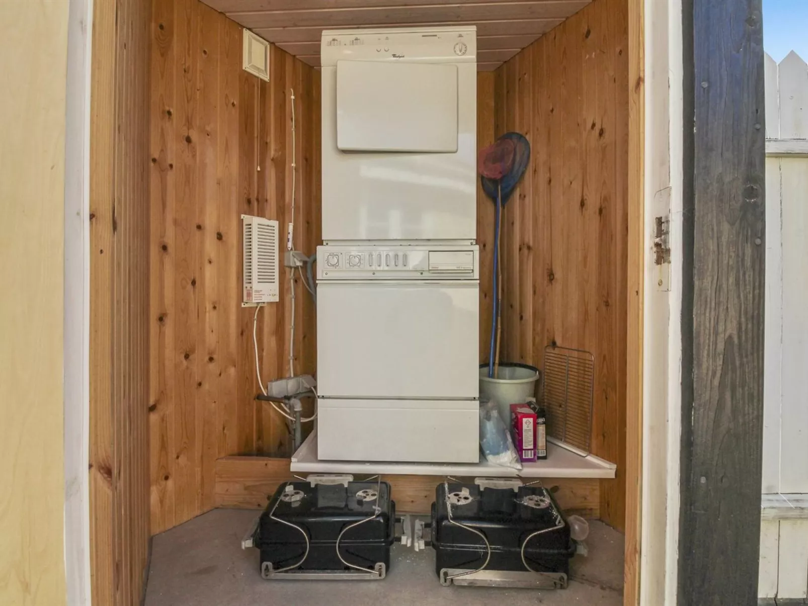 "Fritzy" - 75m from the sea-Drinnen