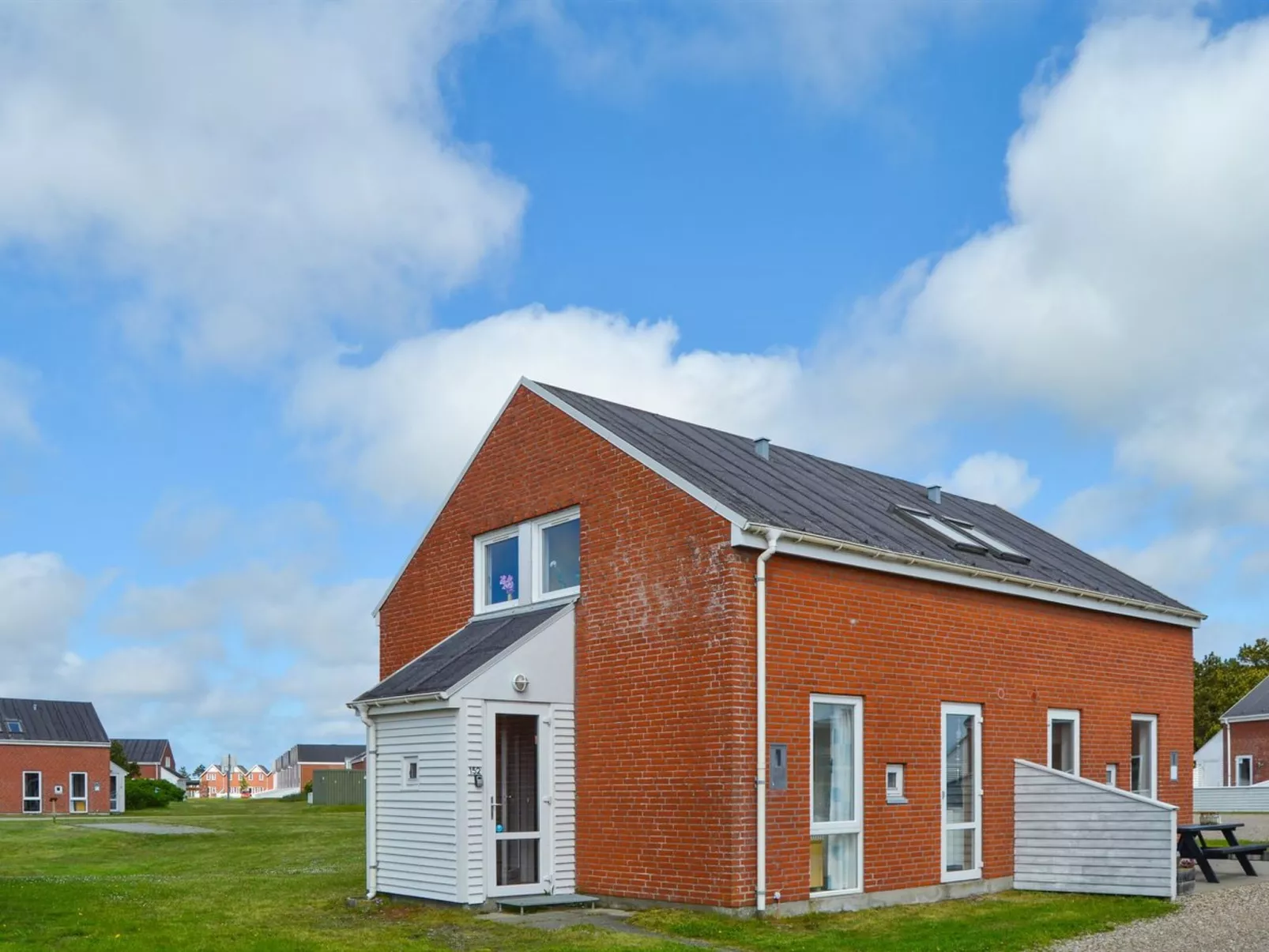 "Nilaus" - 2.3km from the sea-Outside