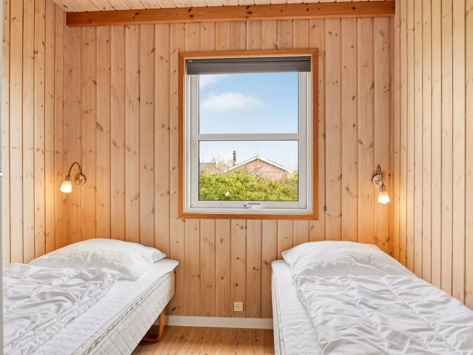 "Dolma" - 75m from the sea-Inside