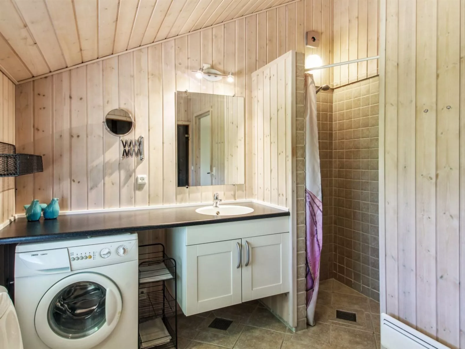 "Fides" - 600m from the sea-Inside