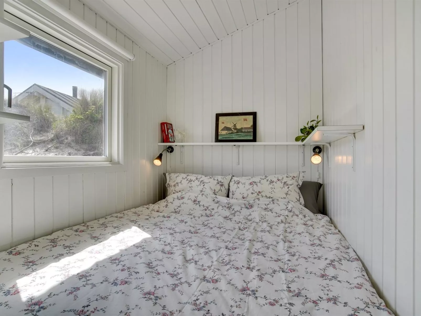 "Abbie" - 10m from the sea-Dedans