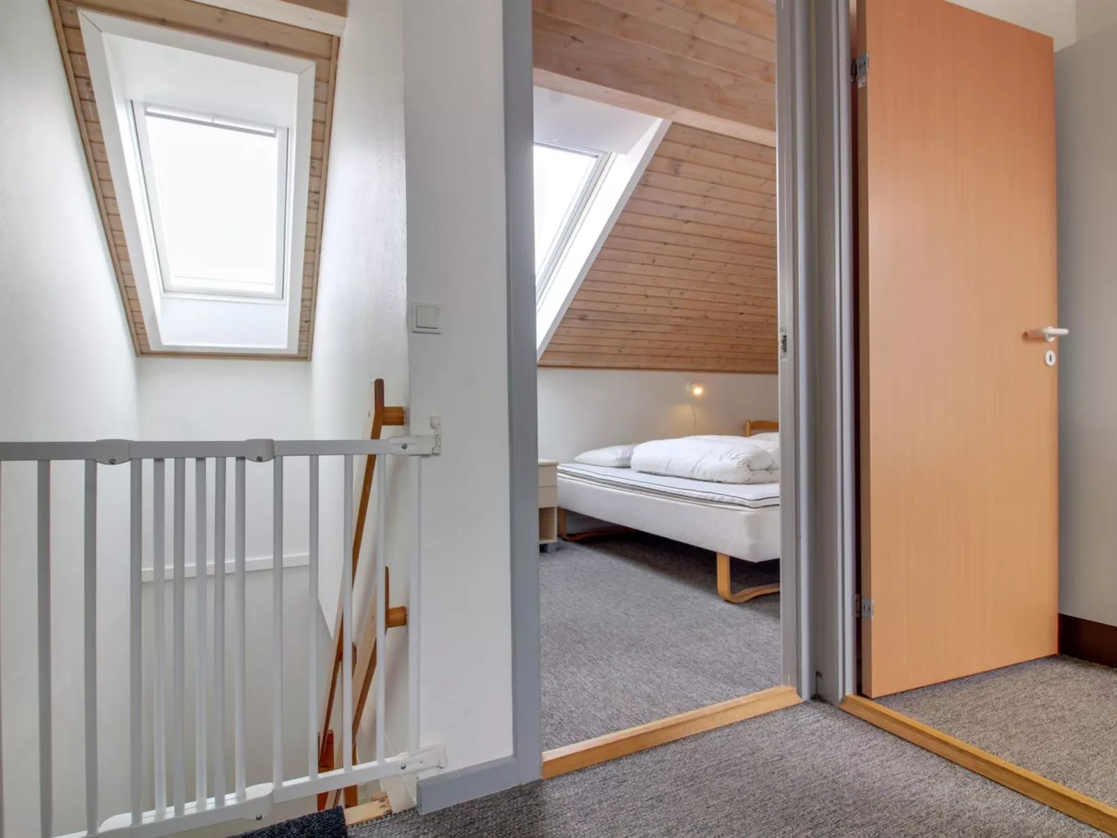 "Arna" - 2.3km from the sea-Outside