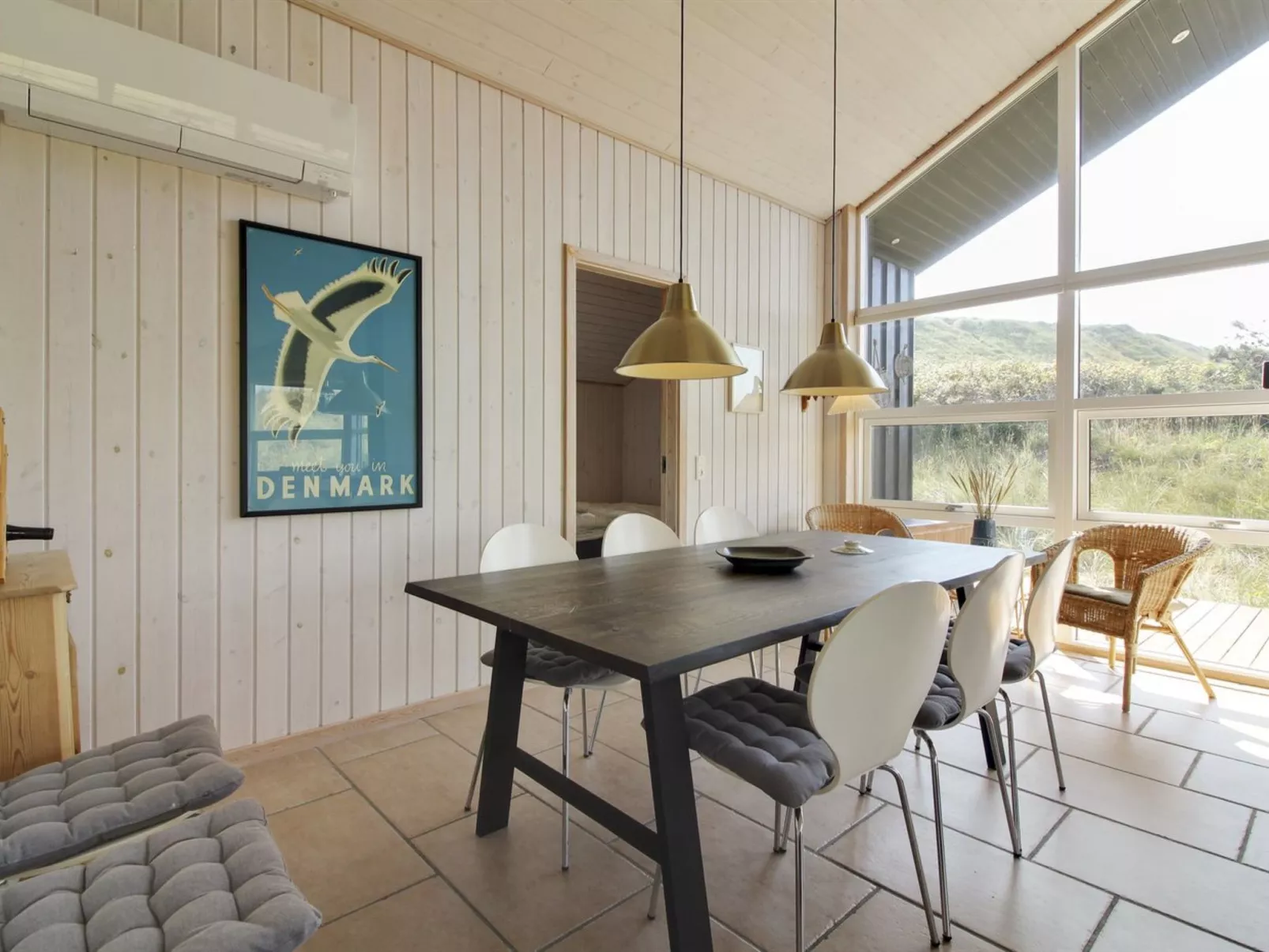 "Åmunde" - 150m from the sea-Inside