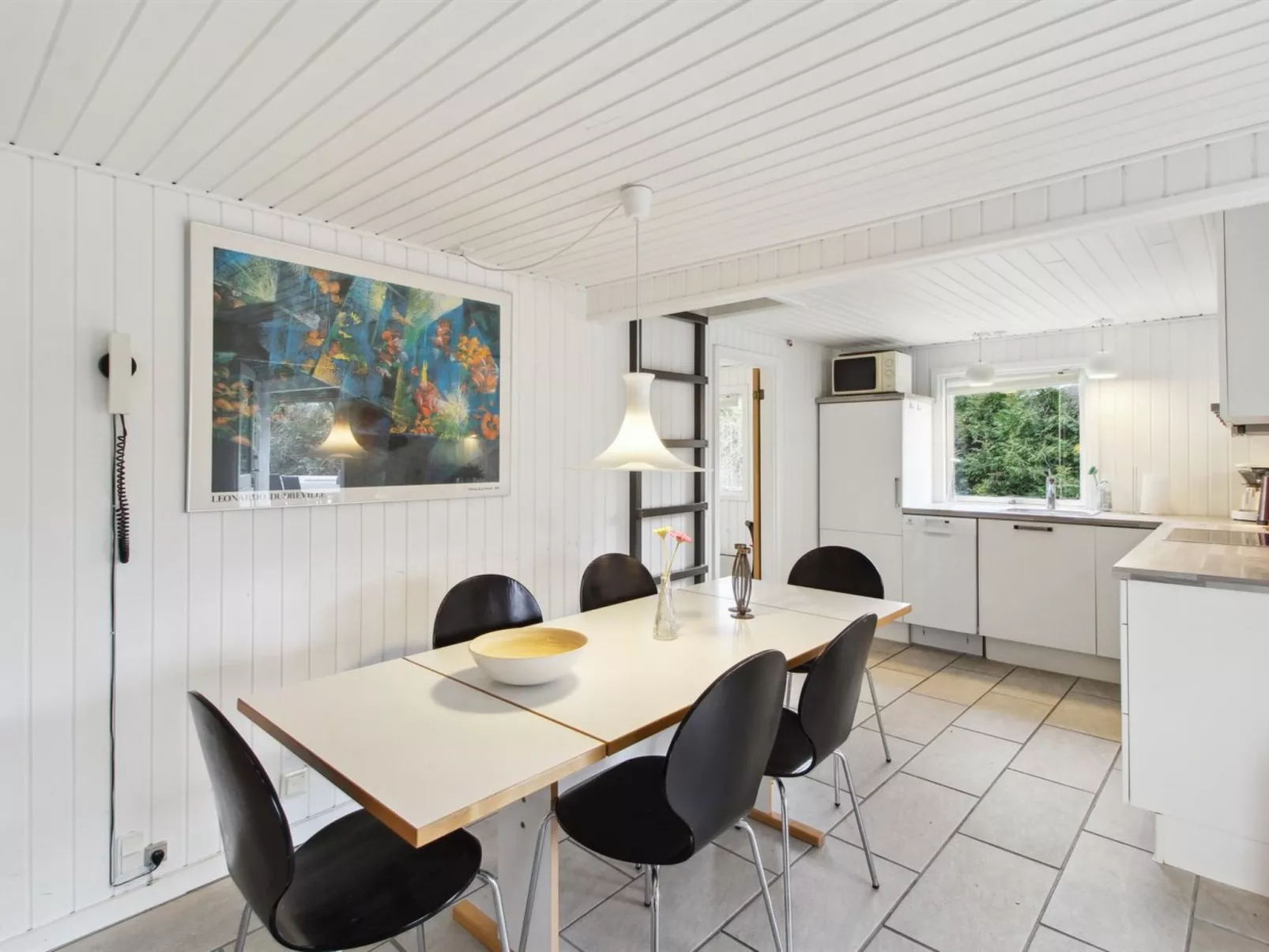 "Iris" - 300m from the sea-Dedans