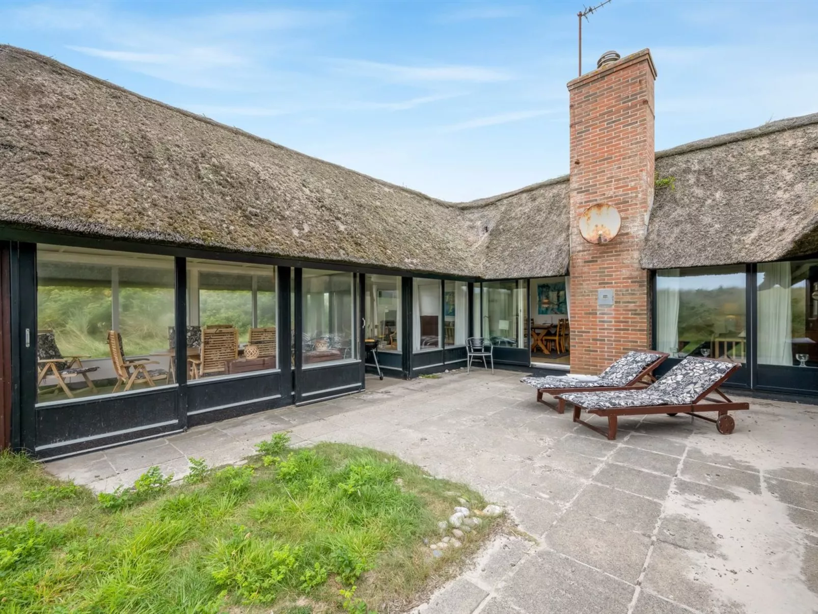 "Nicolaus" -  from the sea-Dehors