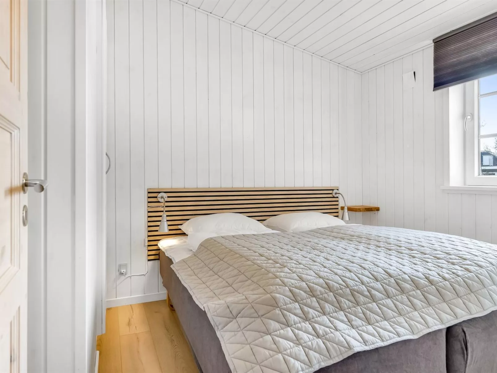 "Alfrida" - 1.5km from the sea-Inside