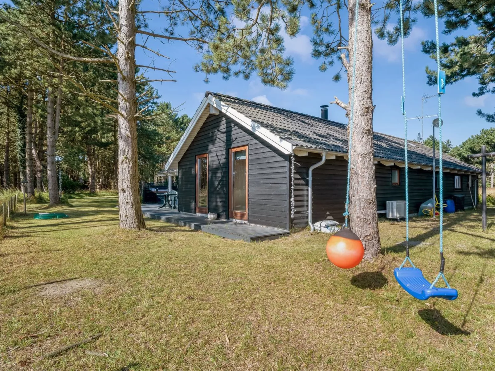 "Matine" - 800m from the sea-Outside