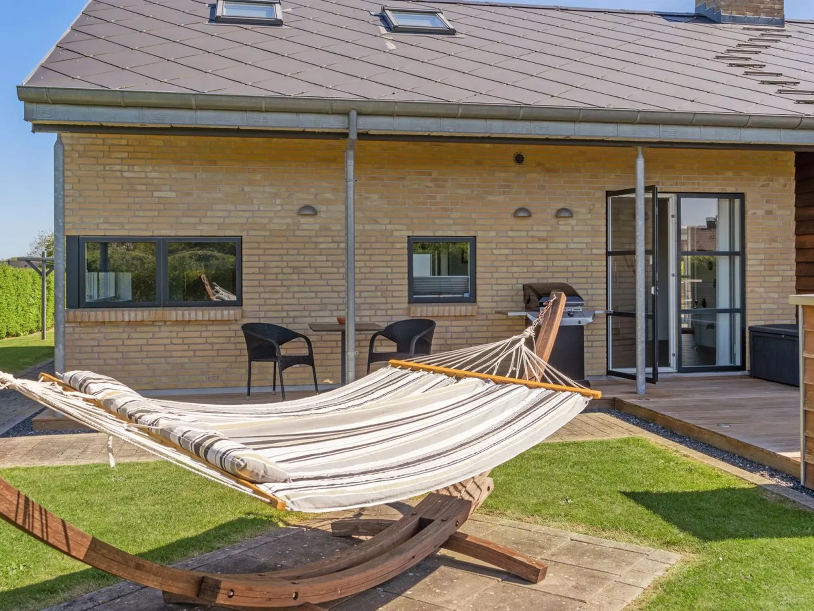 "Hans" - 700m from the sea-Outside