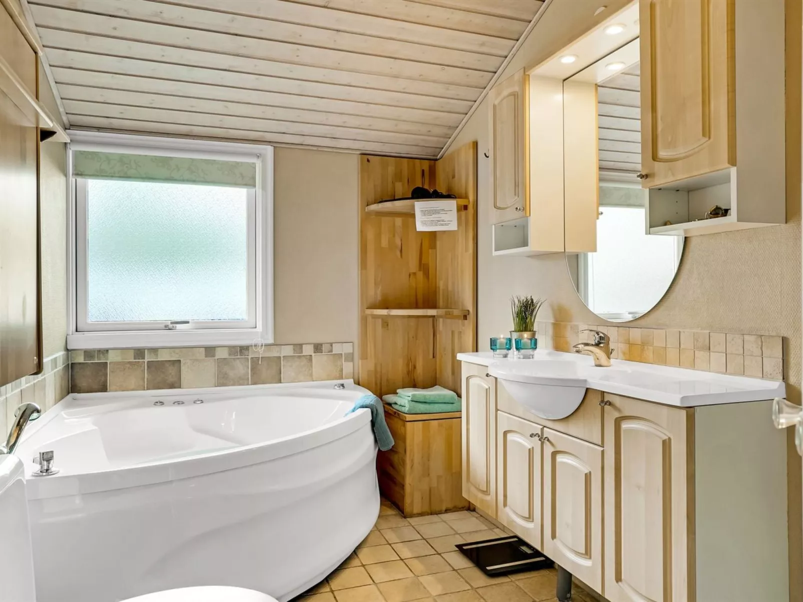 "Eli" - 1.4km from the sea-Dedans