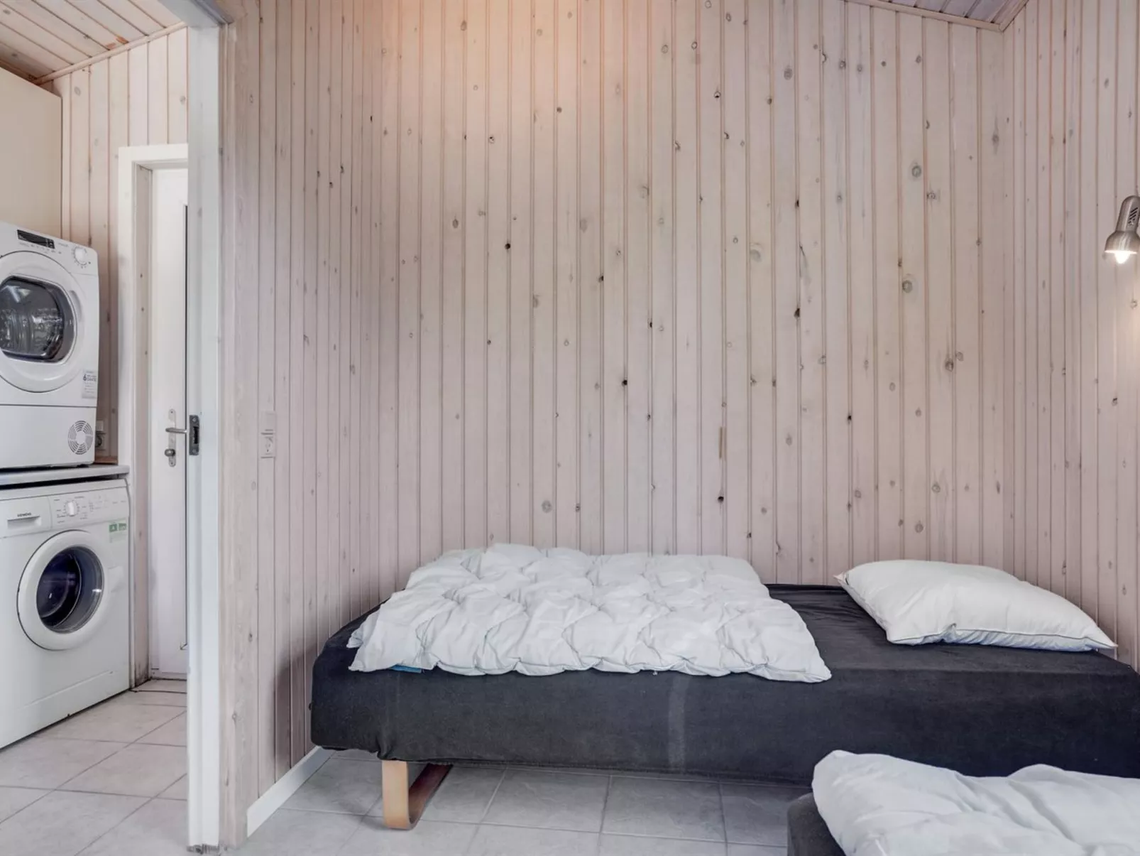 "Mikko" - 2.2km from the sea-Dedans