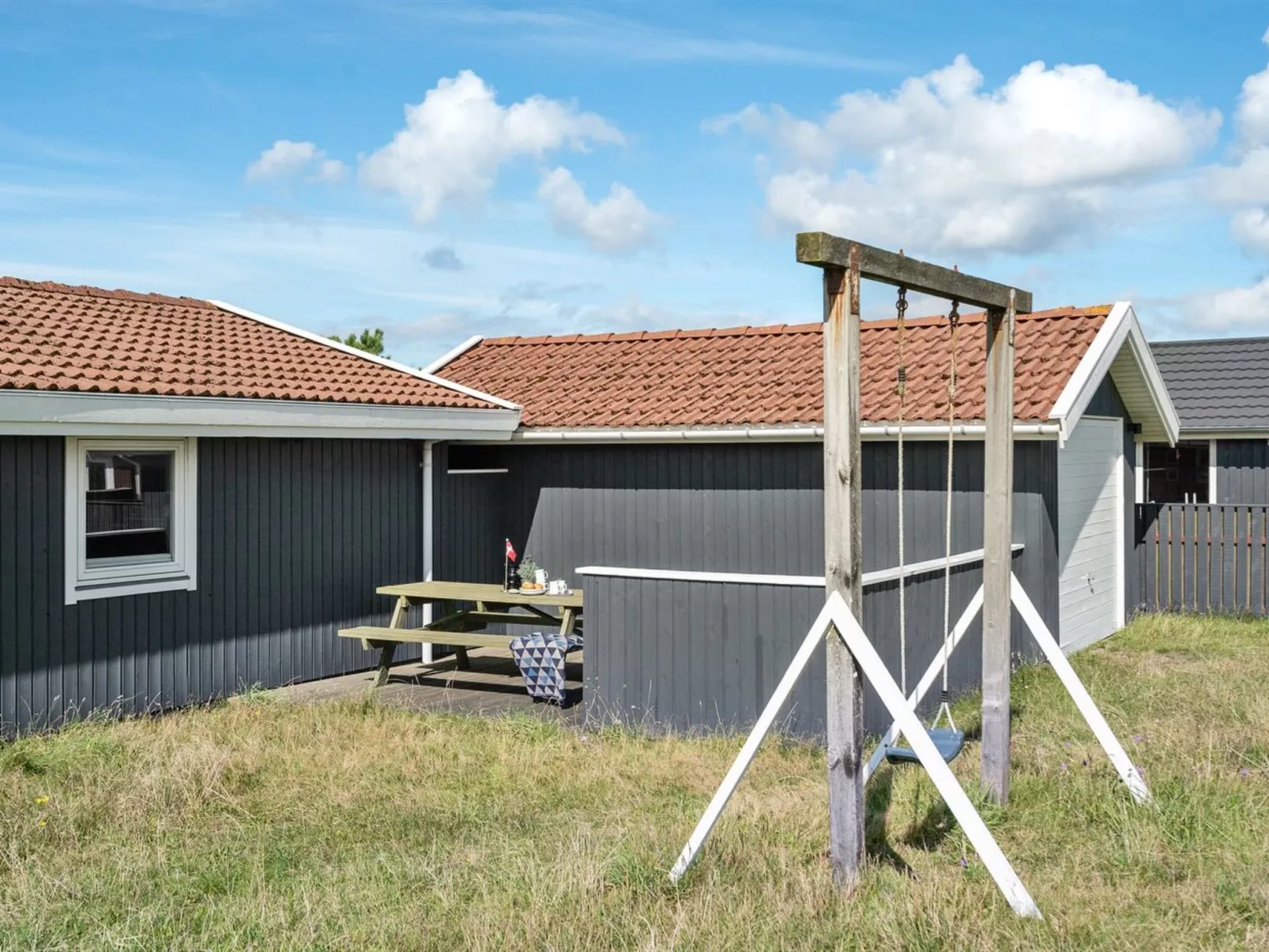 "Siri" - 400m from the sea-Dehors