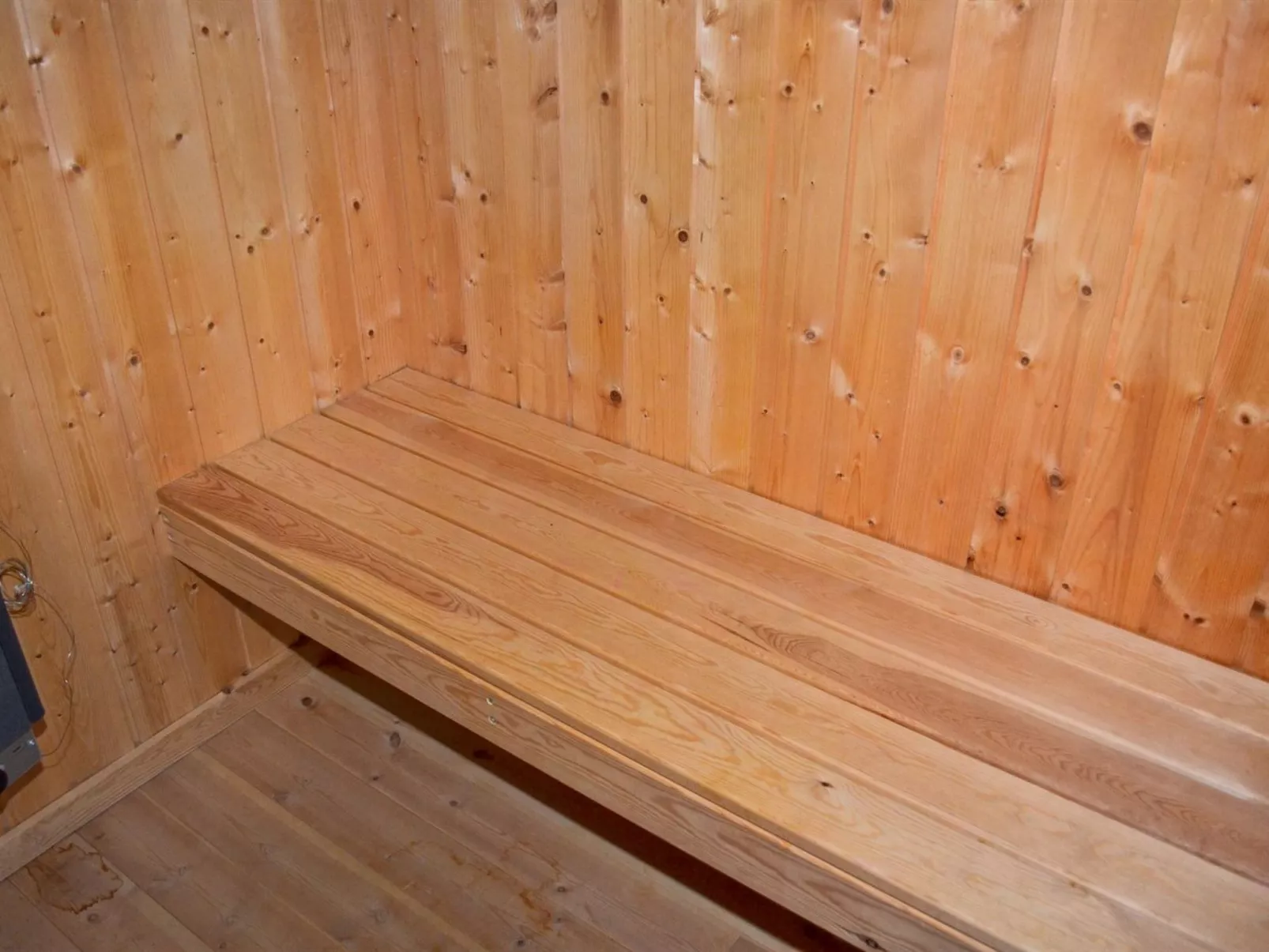 "Åsta" - 1.7km from the sea-Drinnen