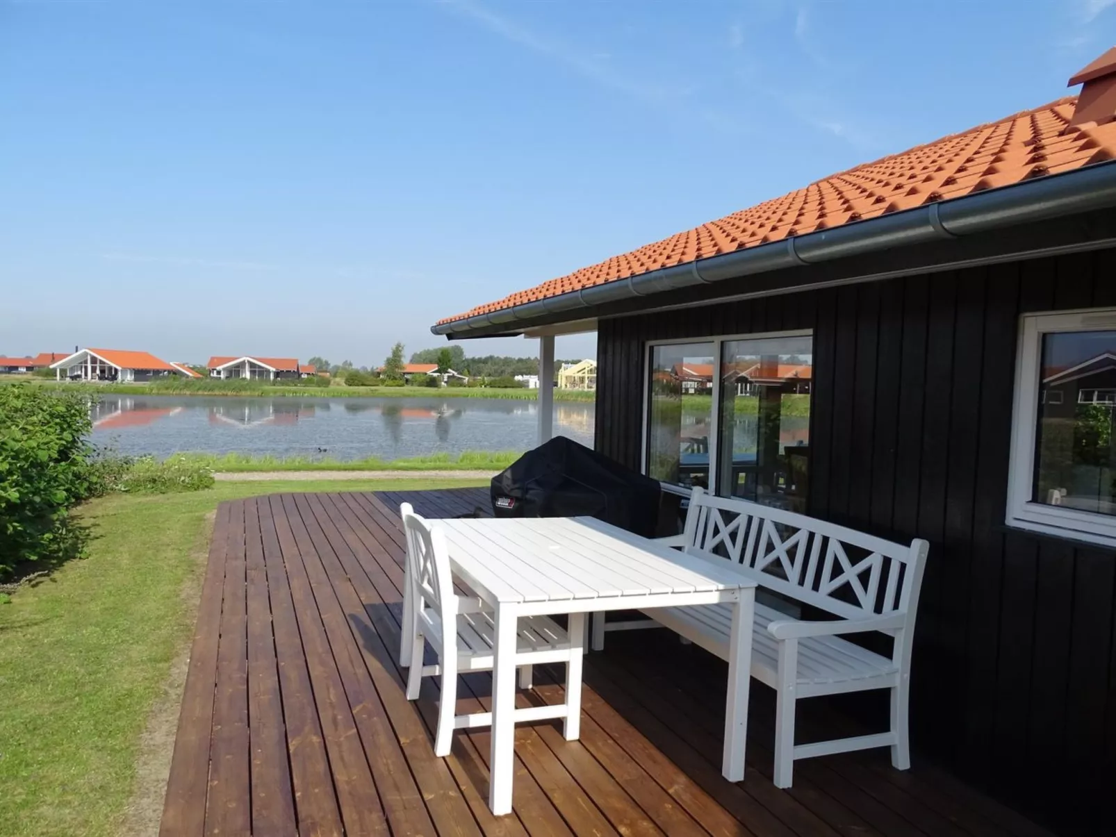 "Godtfrede" - 950m from the sea-Outside