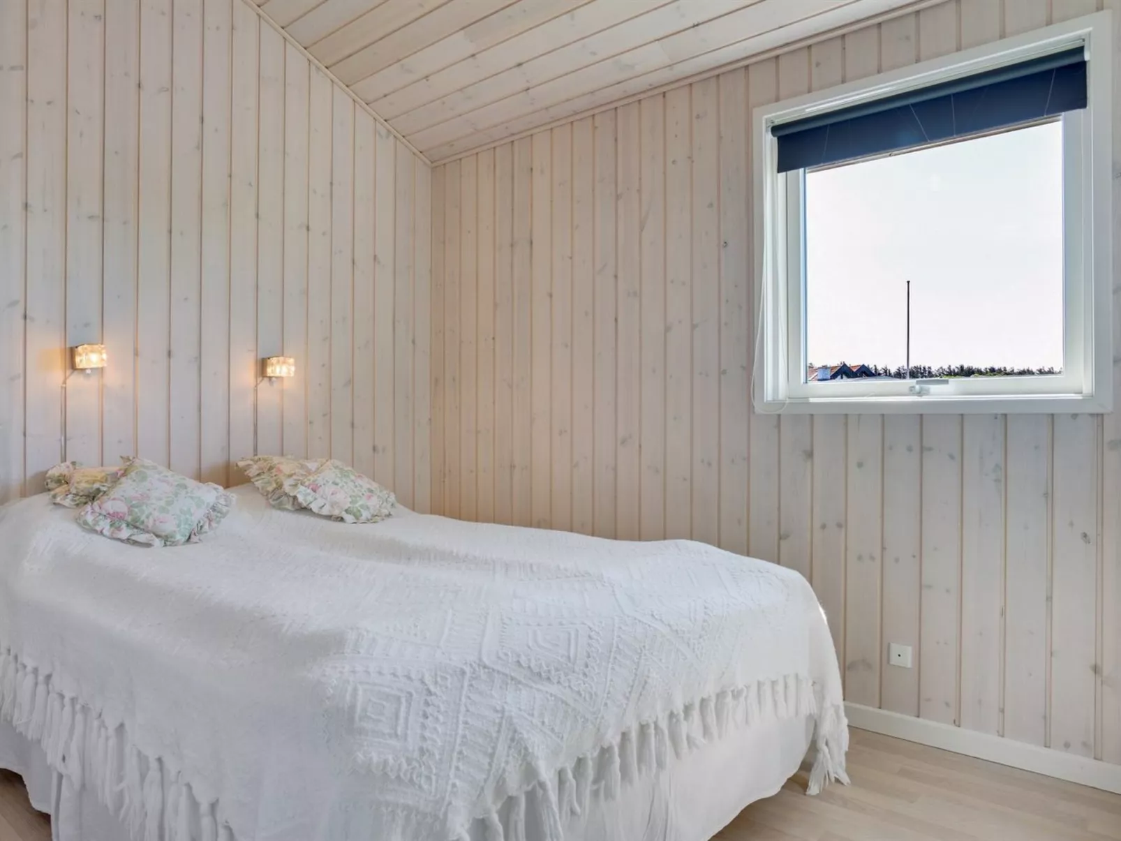 "Hubert" - 150m from the sea-Inside