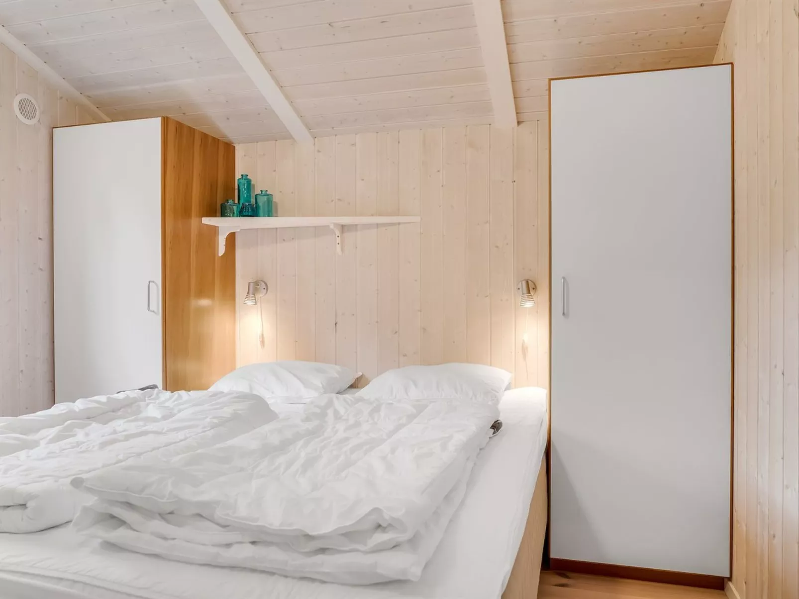 "Barnet" - 2.2km from the sea-Dedans