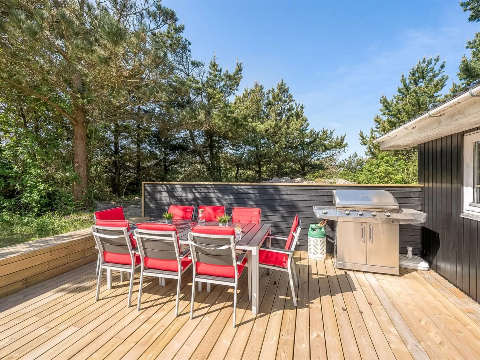 "Finne" - 800m from the sea-Outside