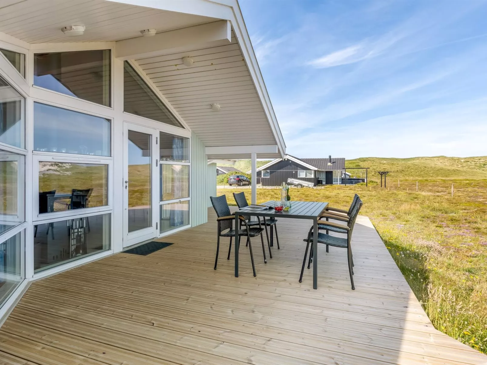 "Zaga" -  from the sea-Dehors