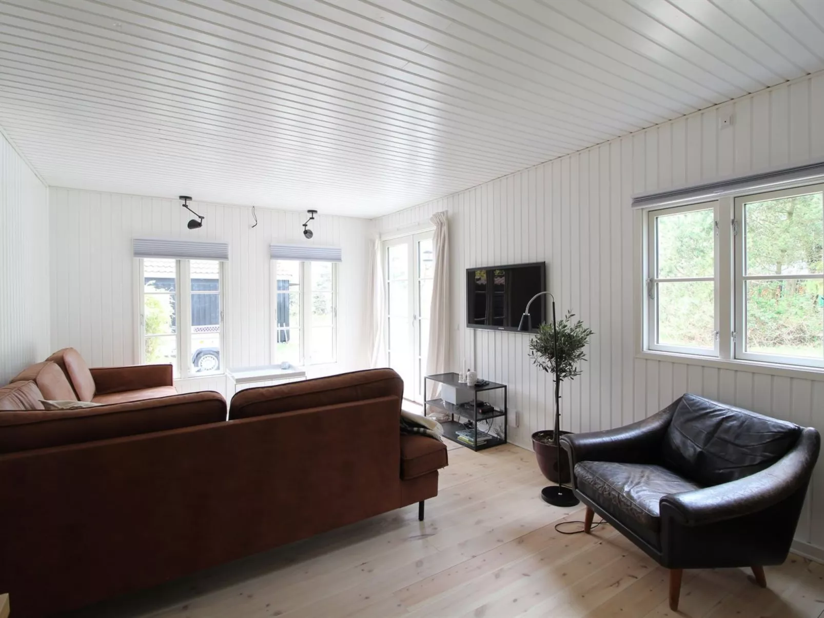 "Annlouise" - 300m from the sea-Inside