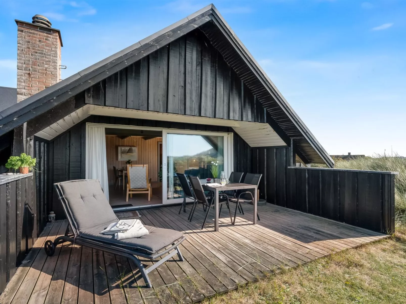 "Eggert" -  from the sea-Outside