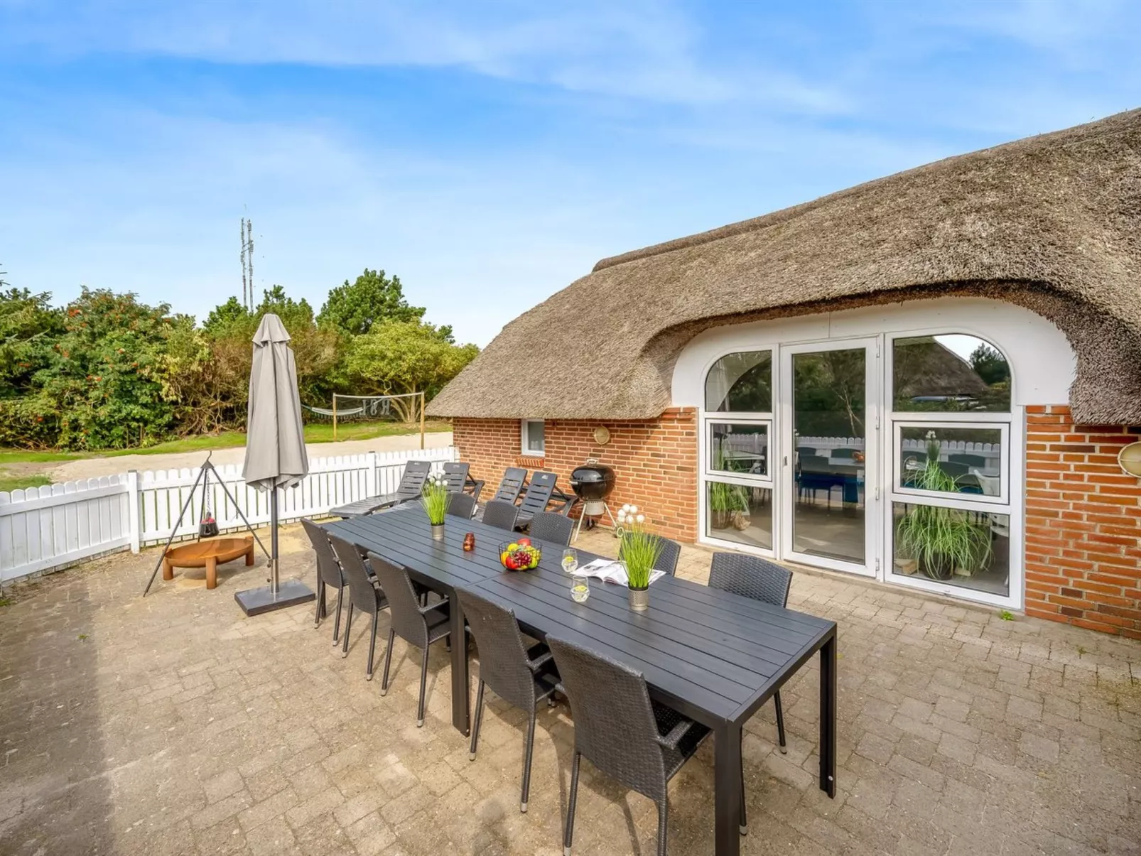 "Severine" -  from the sea-Dehors