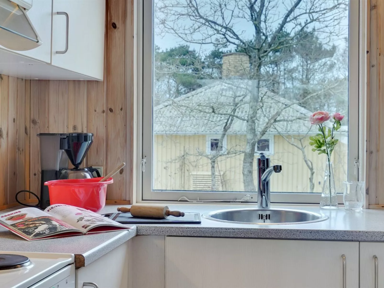 "Halla" - 200m to the fjord-Dedans