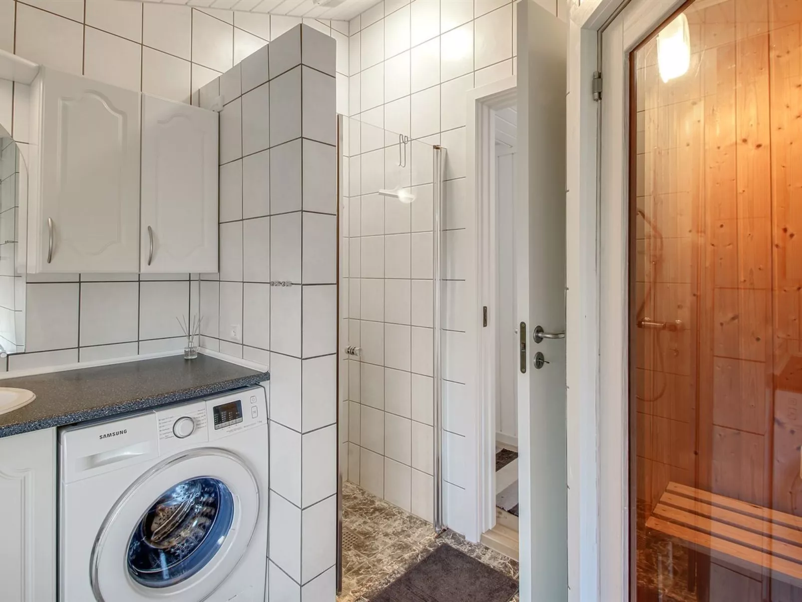 "Clari" - 500m from the sea-Dedans