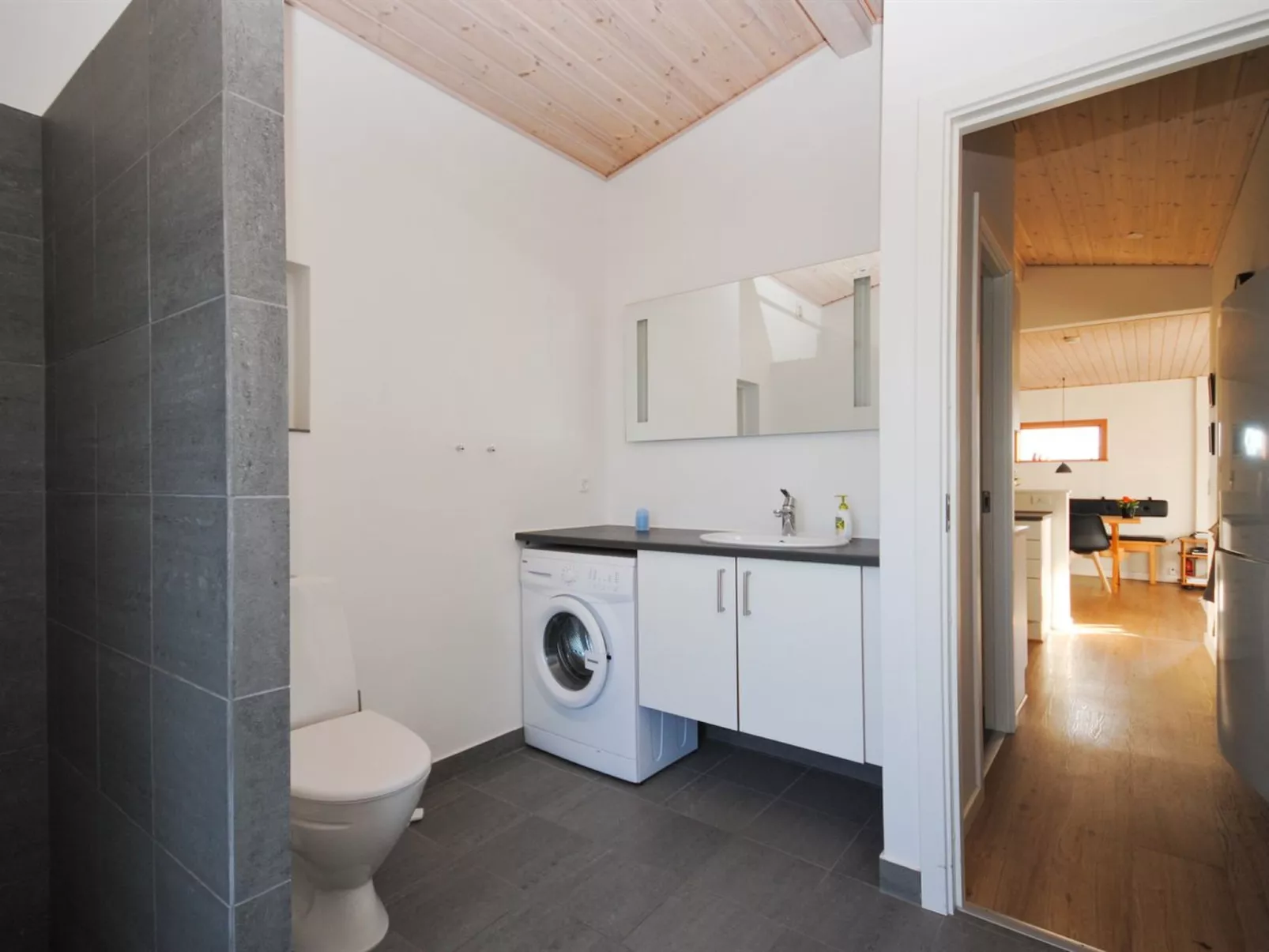 "Legolas" - 50m from the sea-Dedans