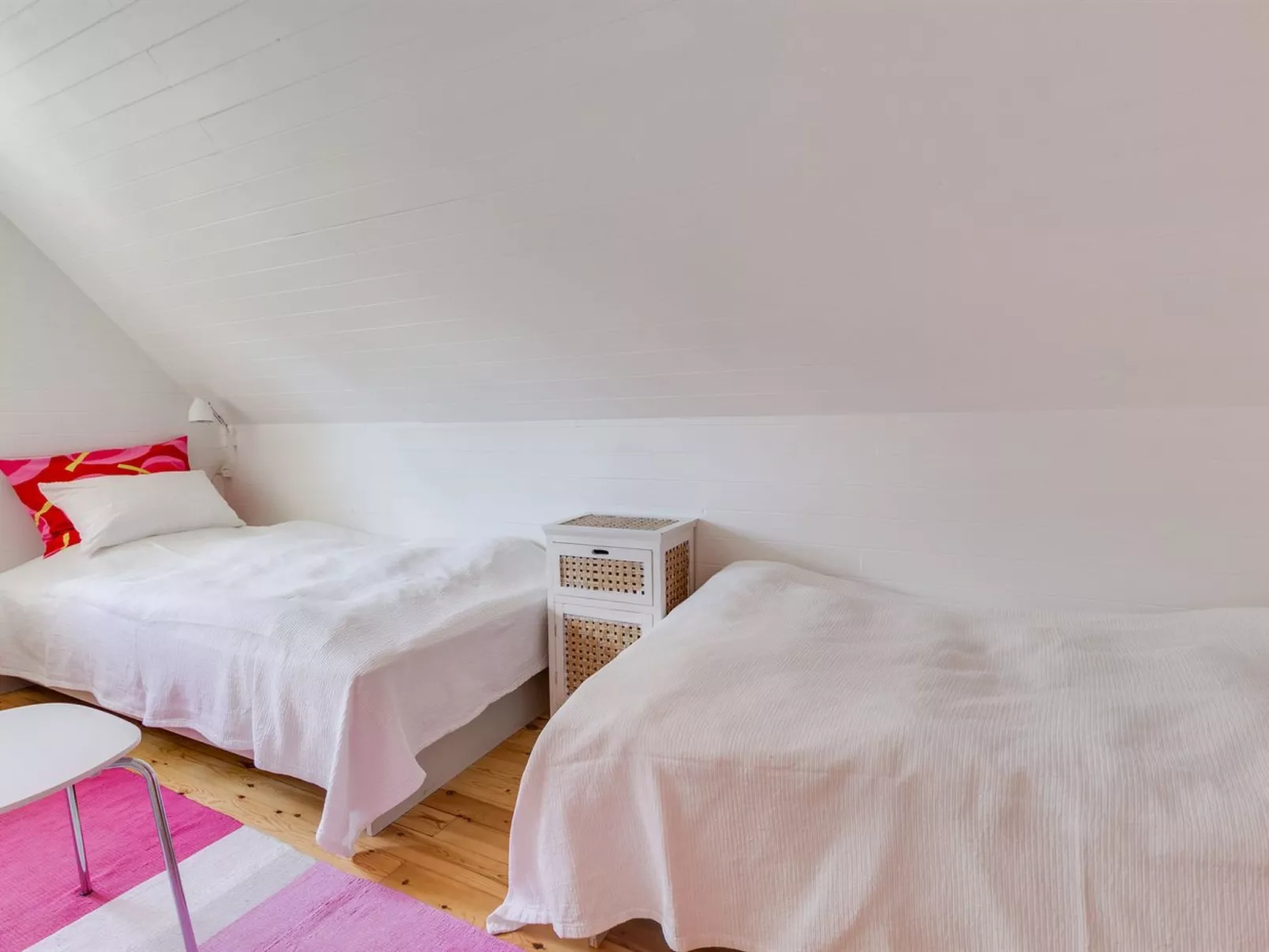 "Enya" - 600m from the sea-Dedans