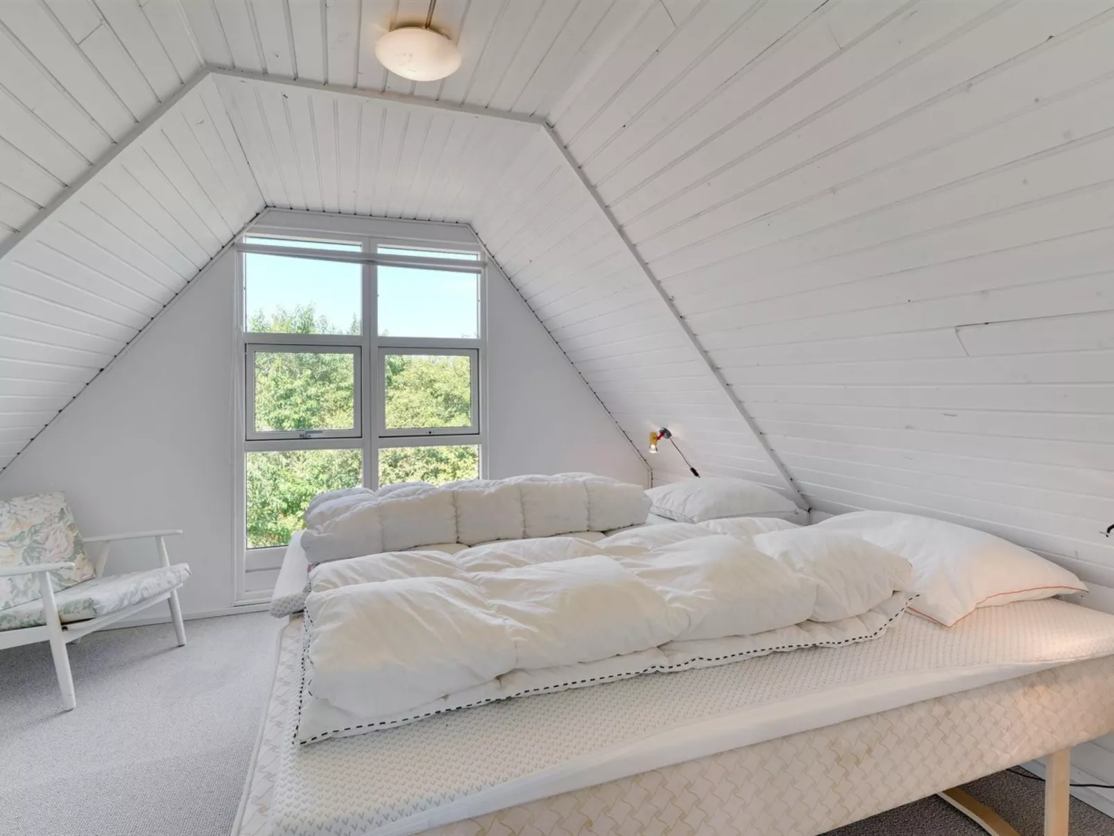 "Amelia" - 250m to the fjord-Inside