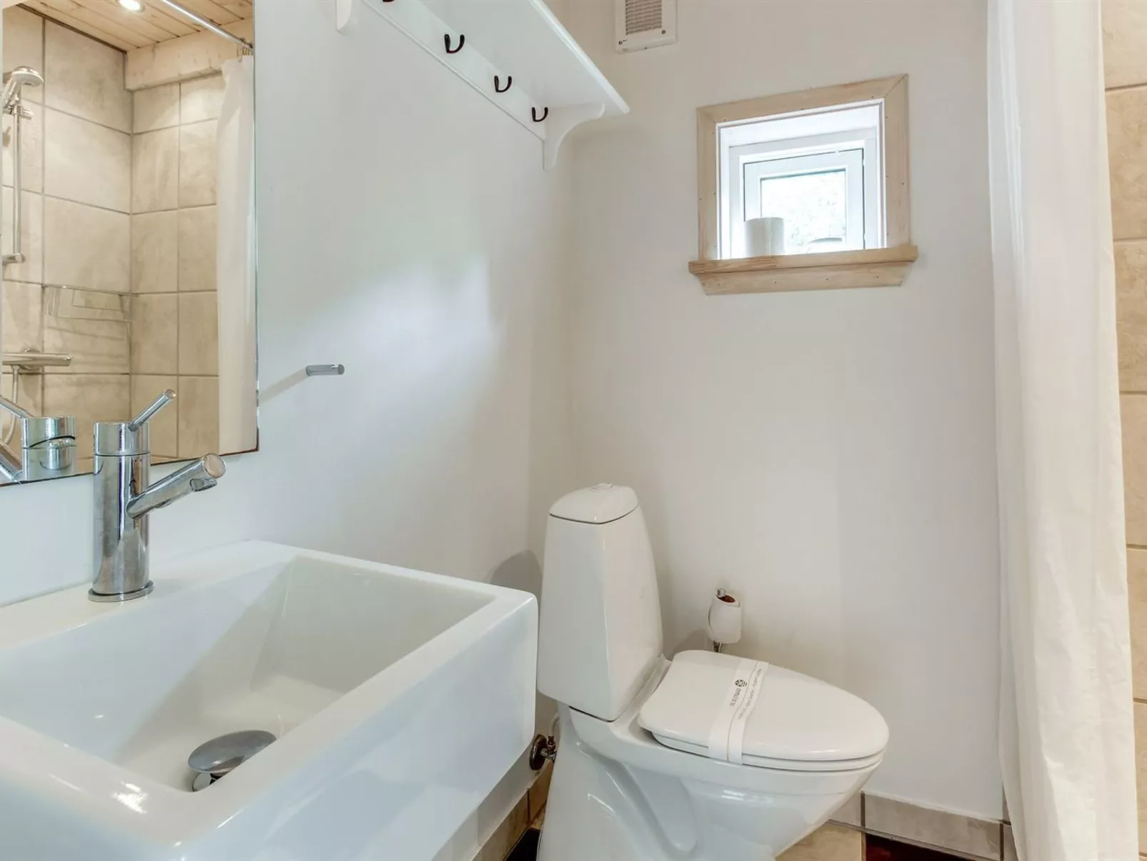 "Fastulf" - 300m from the sea-Dedans