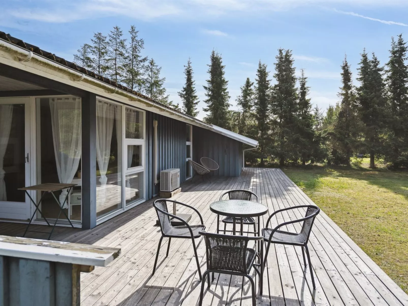 "Antoinette" - 500m from the sea-Outside