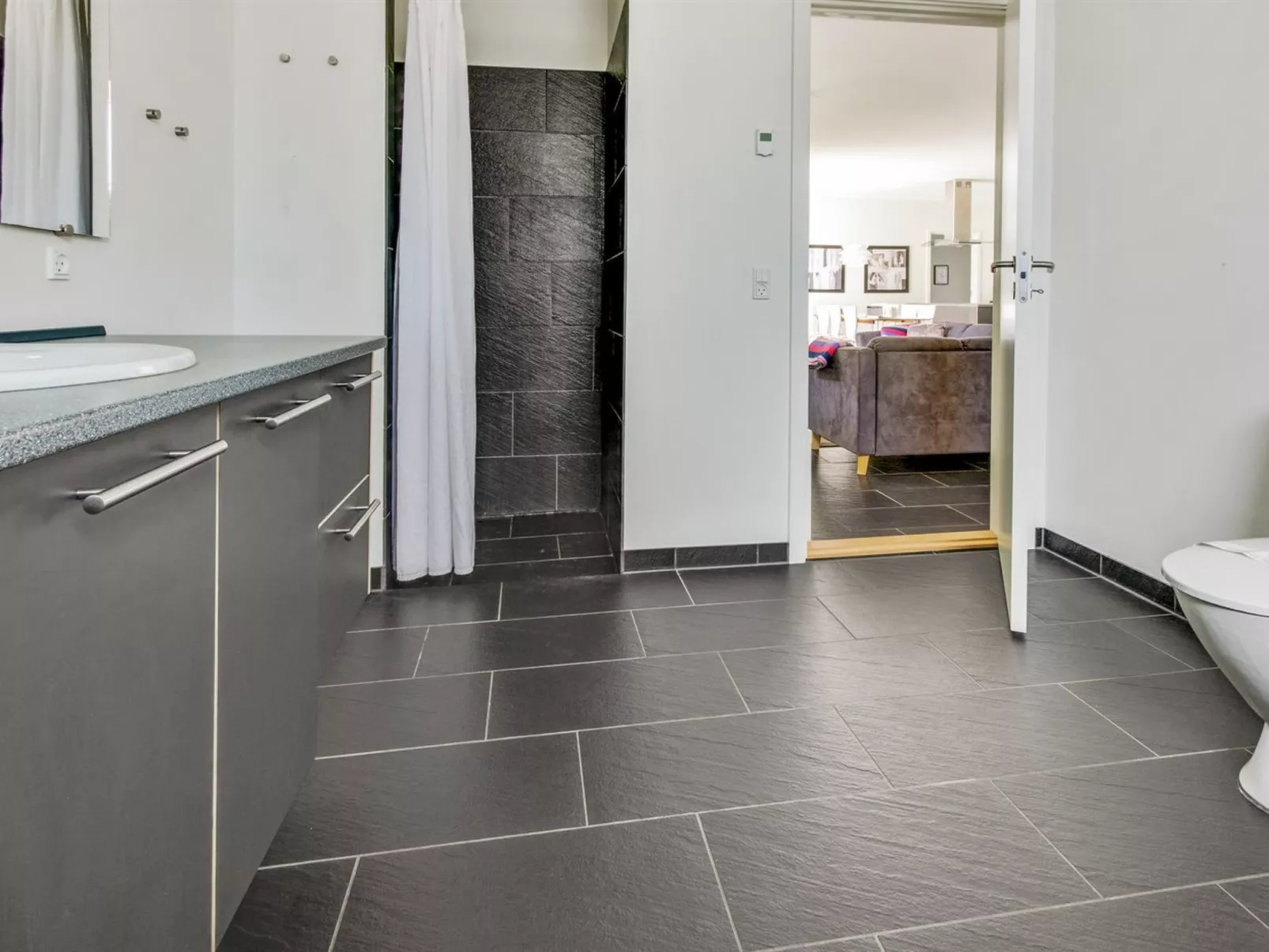 "Edda" - 400m from the sea-Dedans