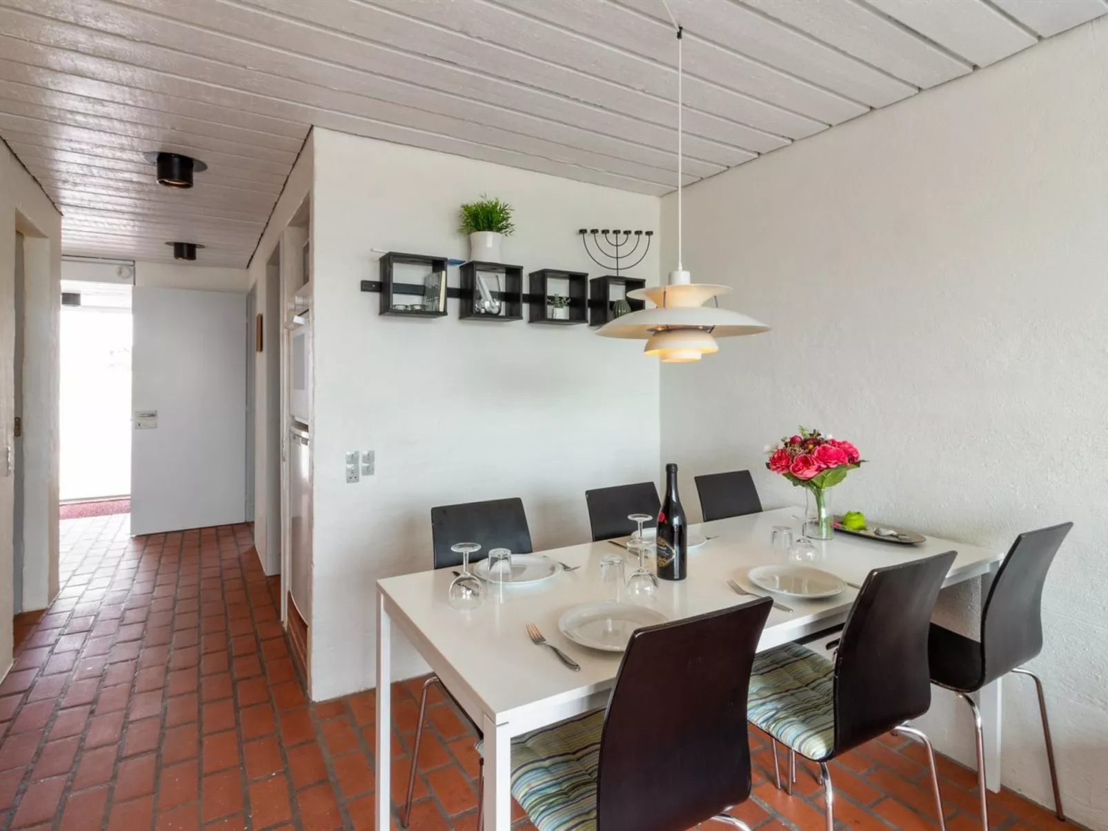 "Laris" - 150m from the sea-Drinnen