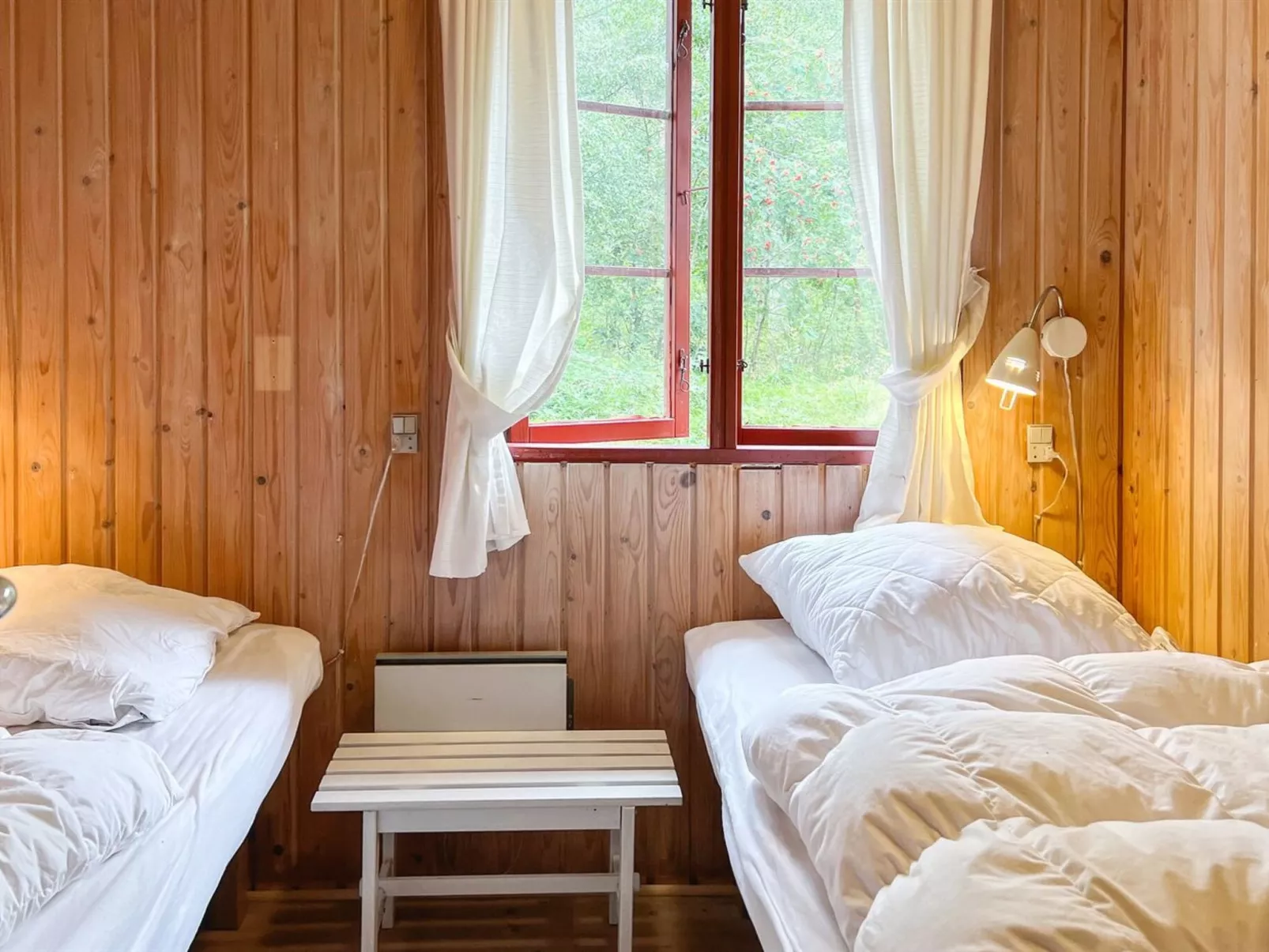 "Chenoa" - 200m from the sea-Dedans