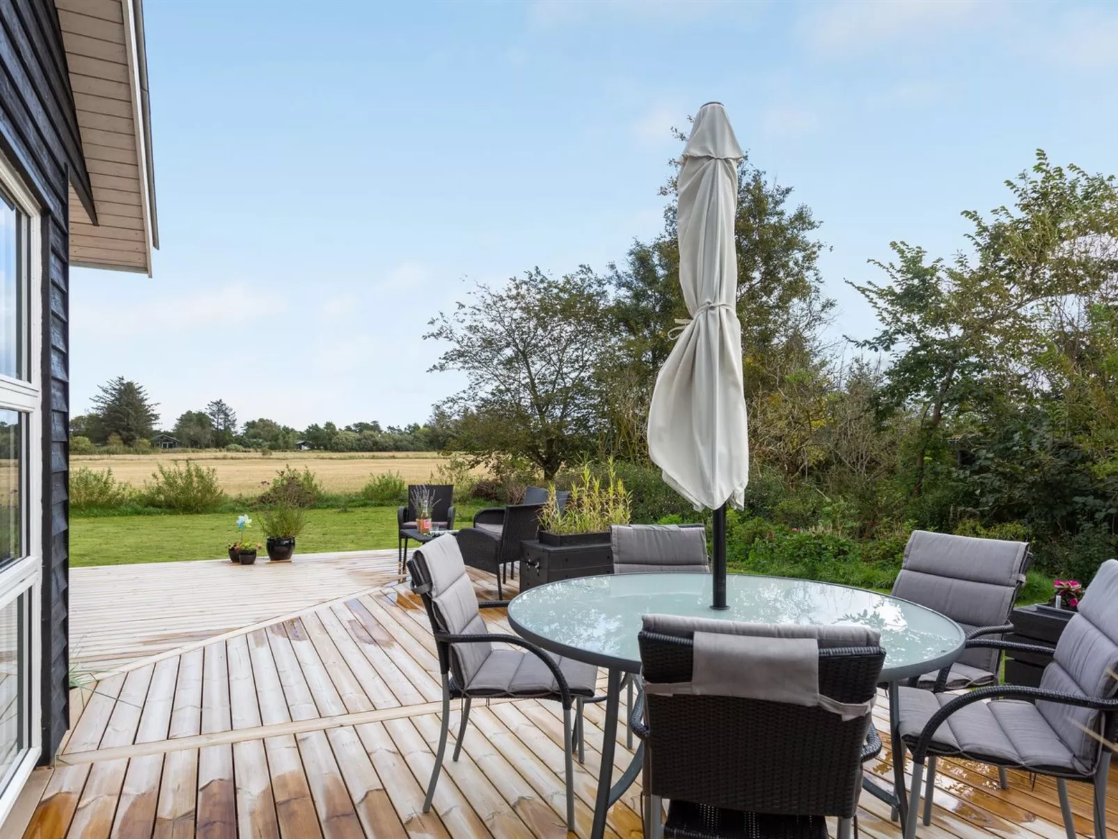 "Ika" - 600m from the sea-Draußen