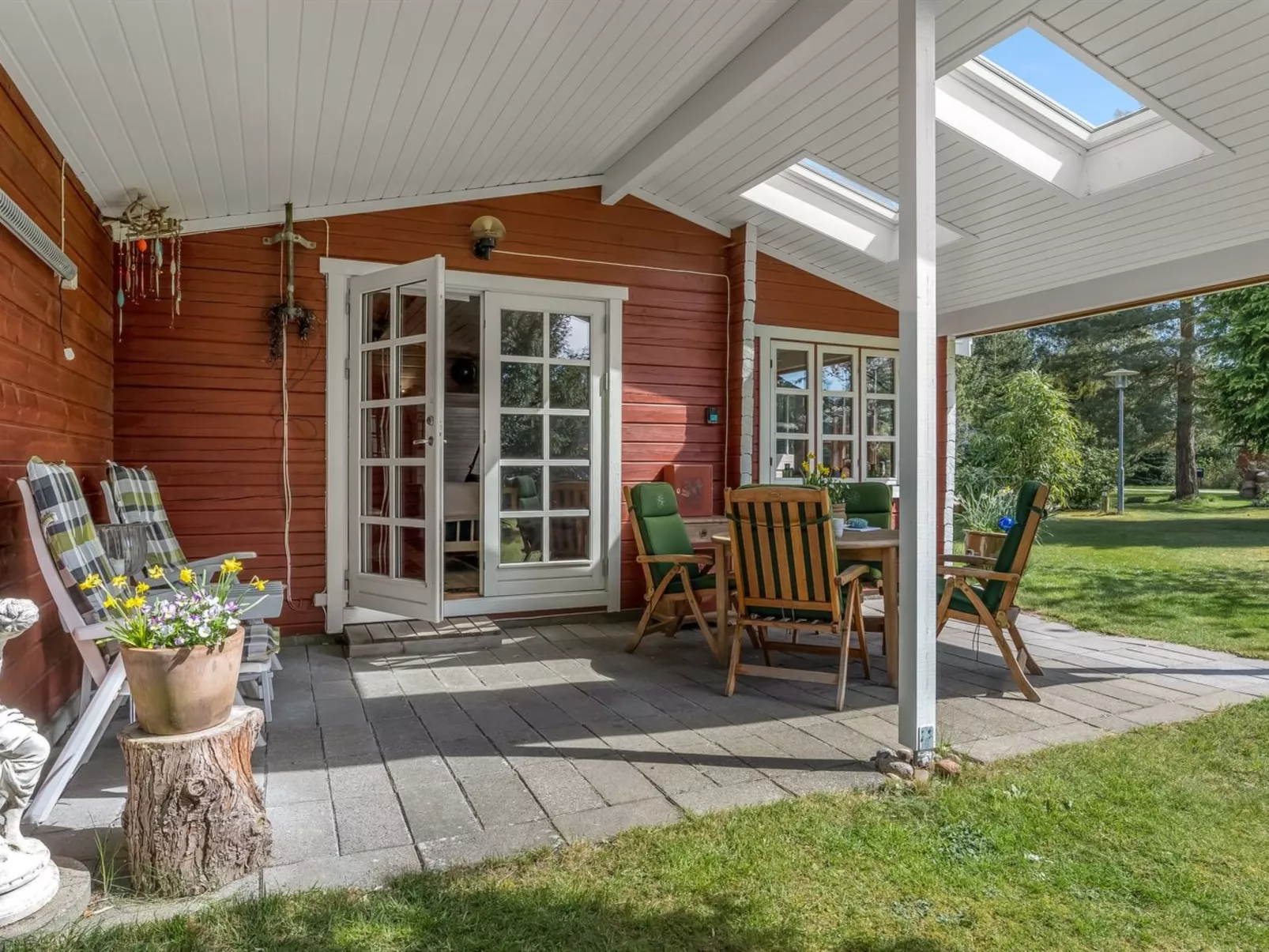 "Berit" - 700m from the sea-Draußen