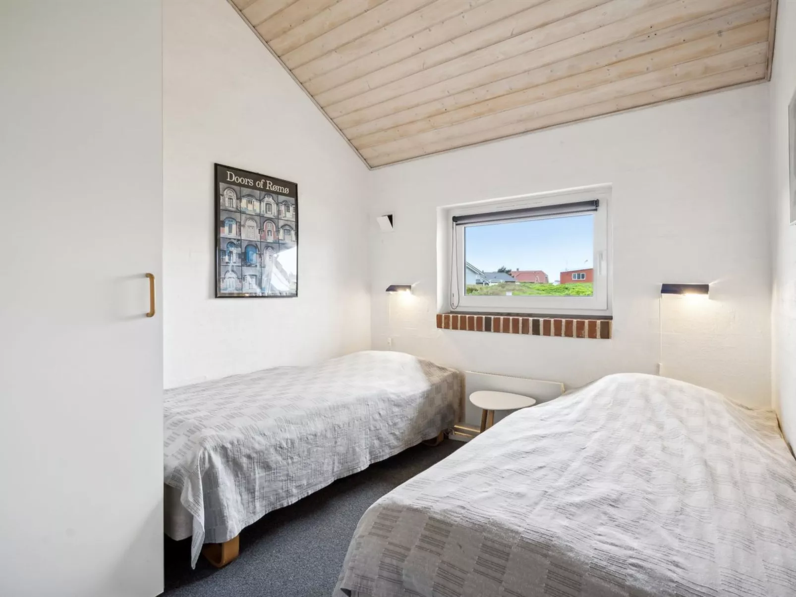 "Mari" - 400m from the sea-Inside