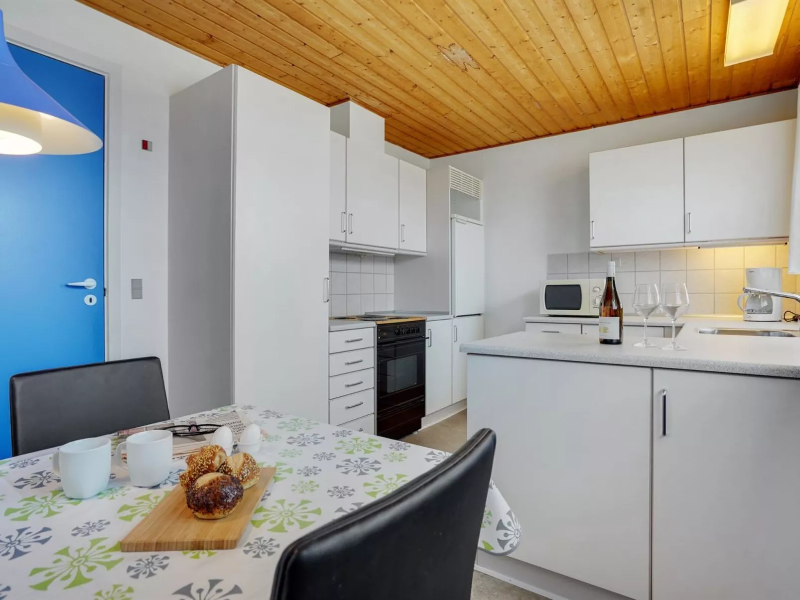 "Otte" - 500m from the sea-Inside