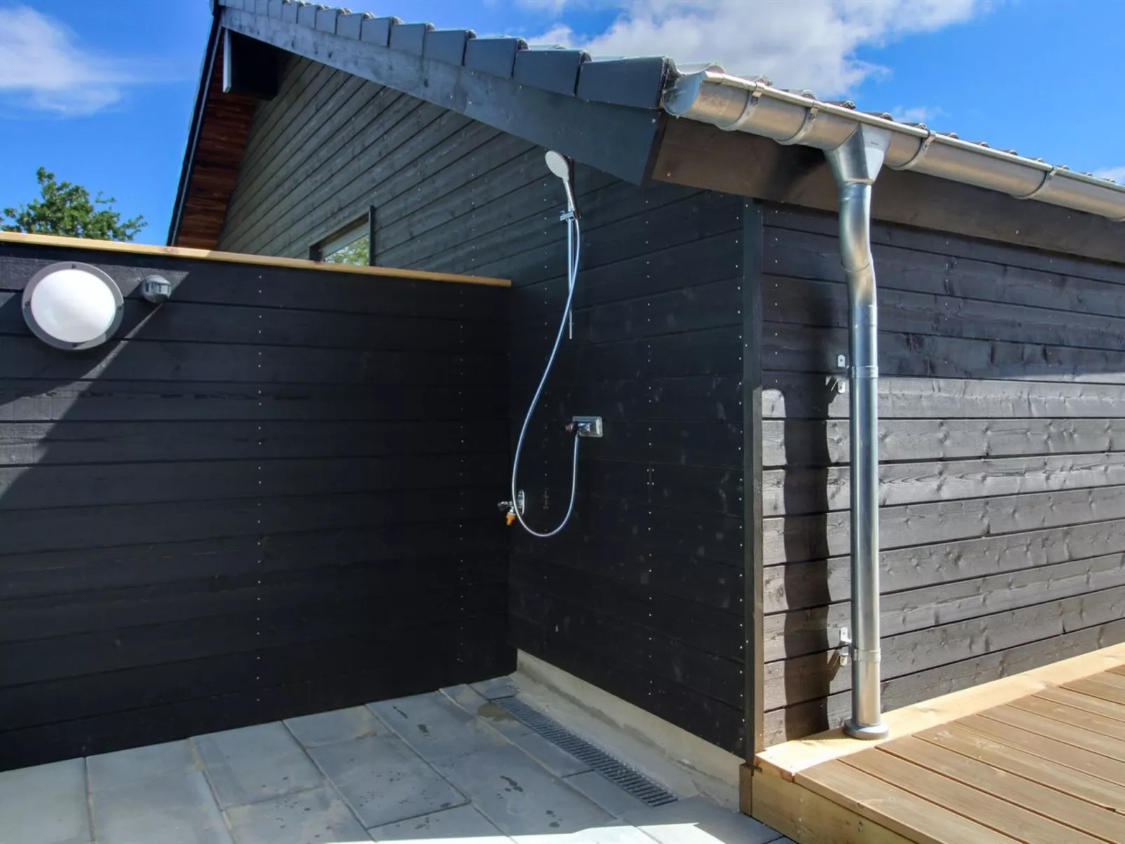 "Tahvo" - 3.3km from the sea-Outside