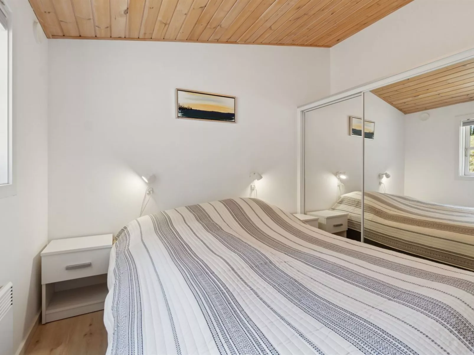 "Hallgerd" - 800m from the sea-Inside