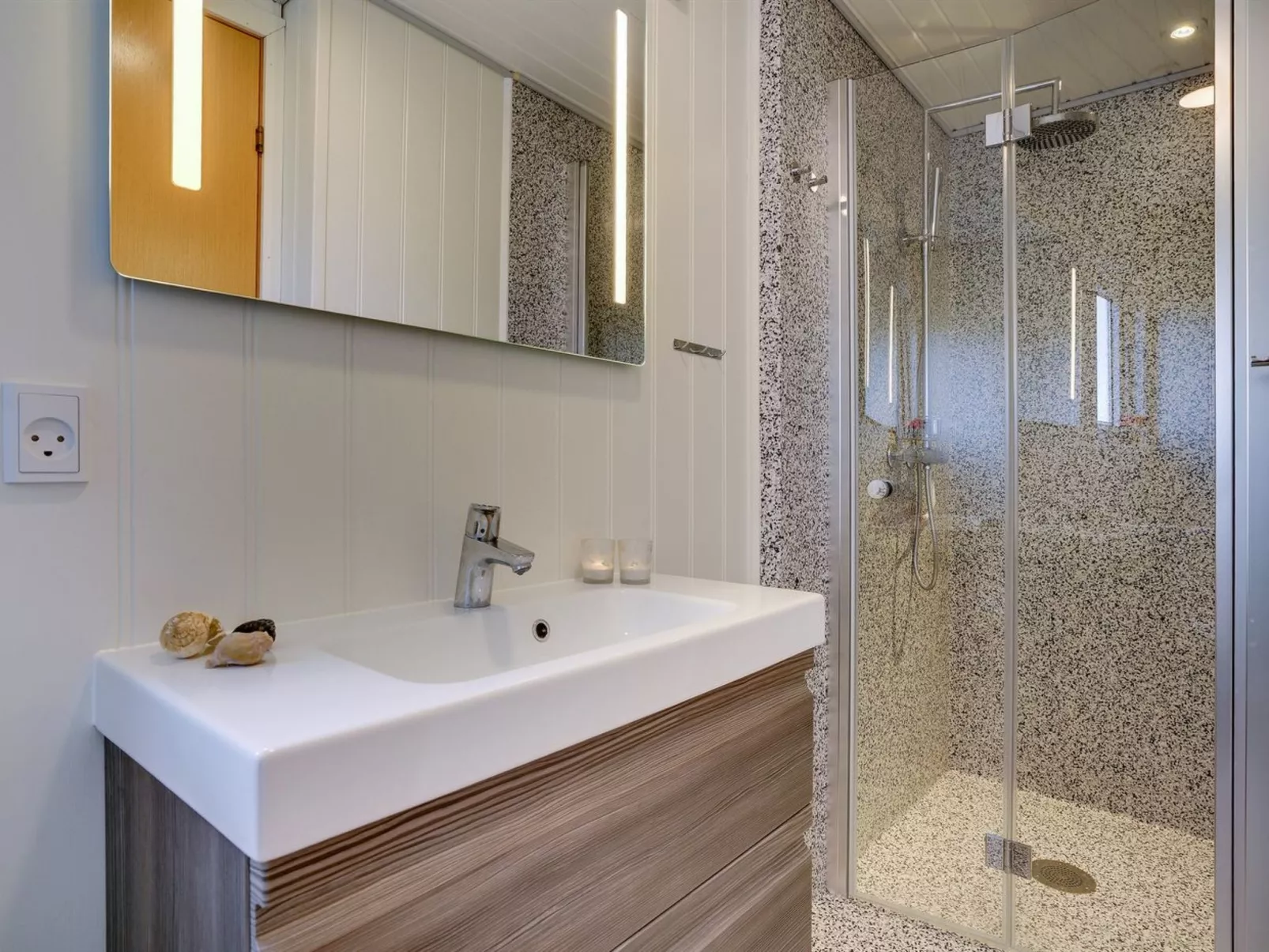 "Stojmena" - 200m from the sea-Dedans