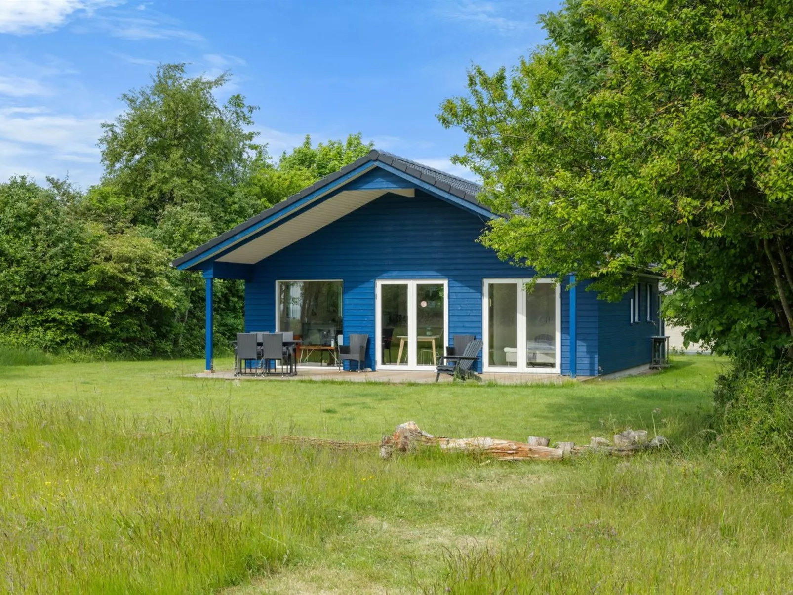 "Mato" - 100m from the sea-Outside