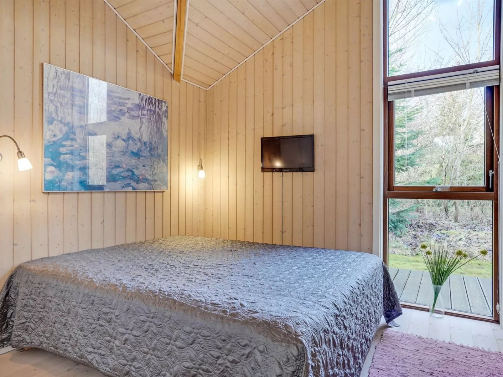 "Swarte" - 30km from the sea-Inside