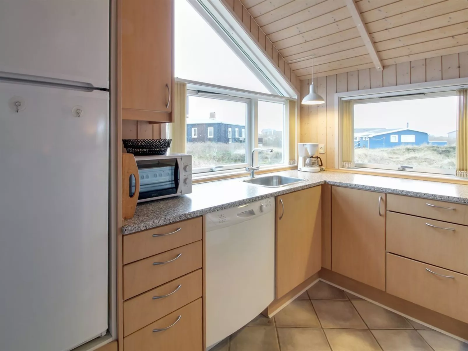 "Oivi" - 430m from the sea-Drinnen