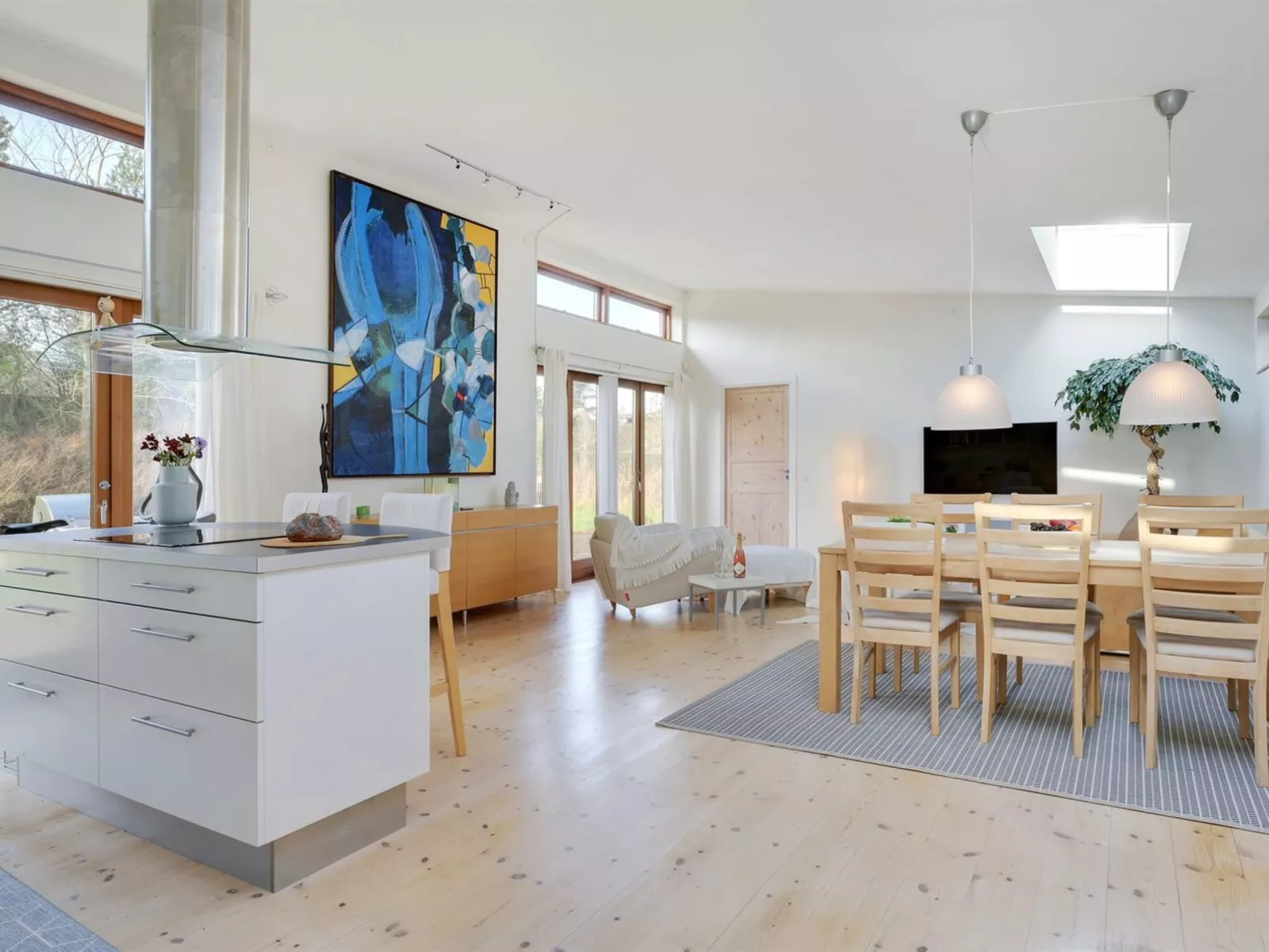 "Esta" -  from the sea-Inside