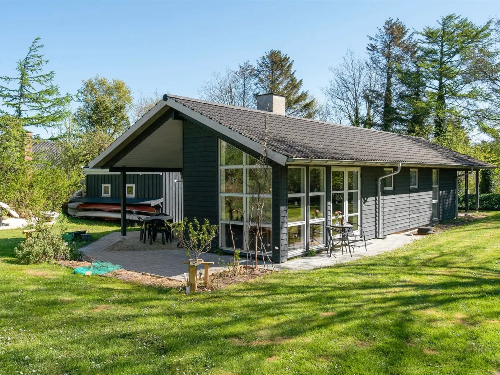 "Marlien" - 1km to the fjord-Draußen